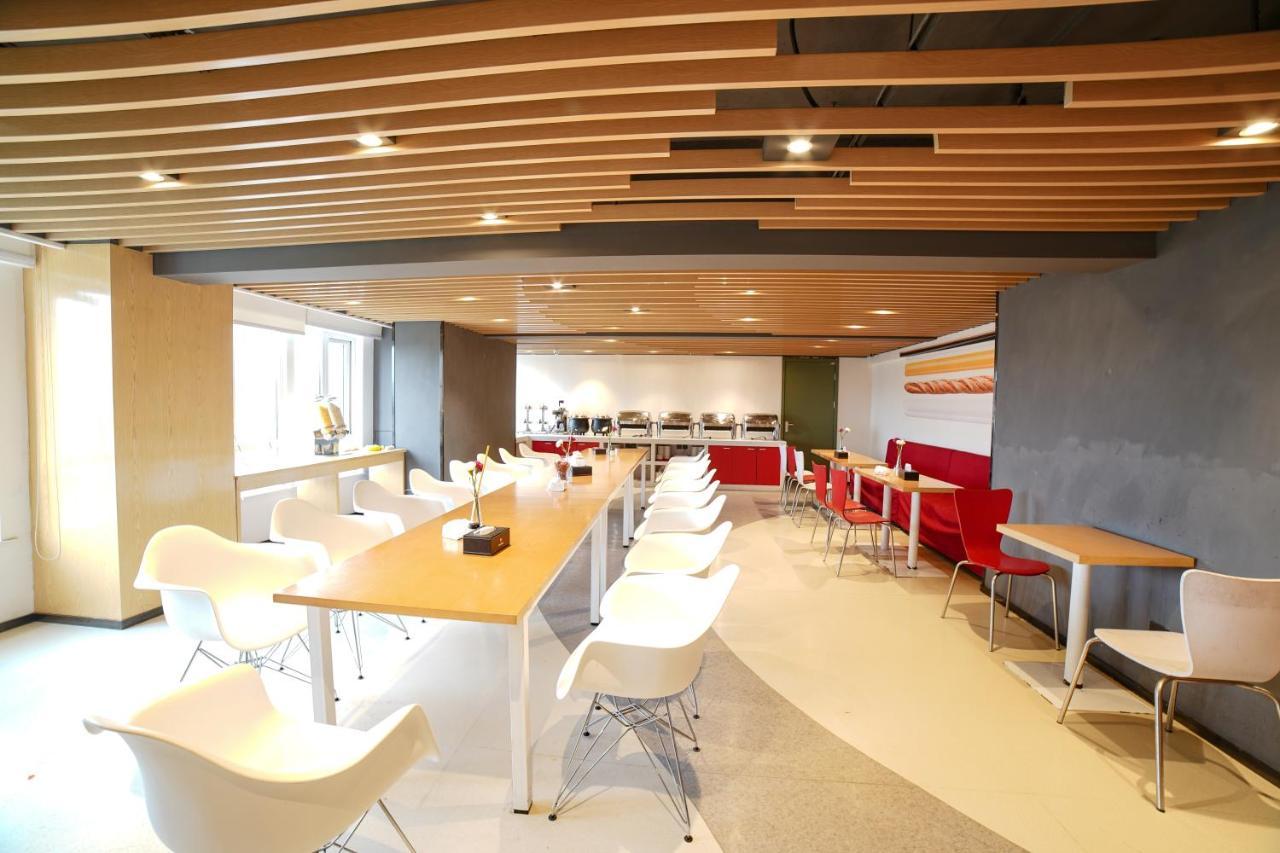 מלון Ibis Chengdu West Jingcui Road מראה חיצוני תמונה