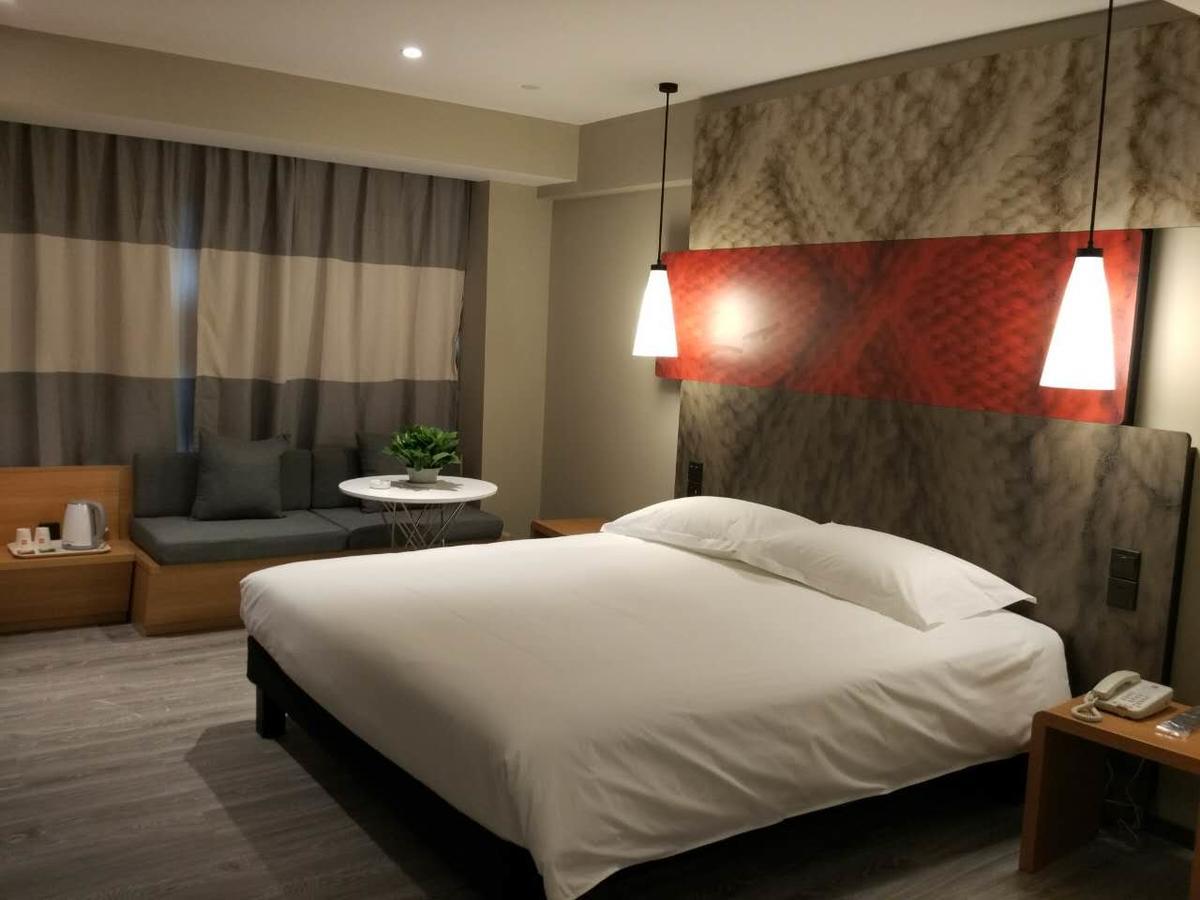 מלון Ibis Chengdu West Jingcui Road מראה חיצוני תמונה
